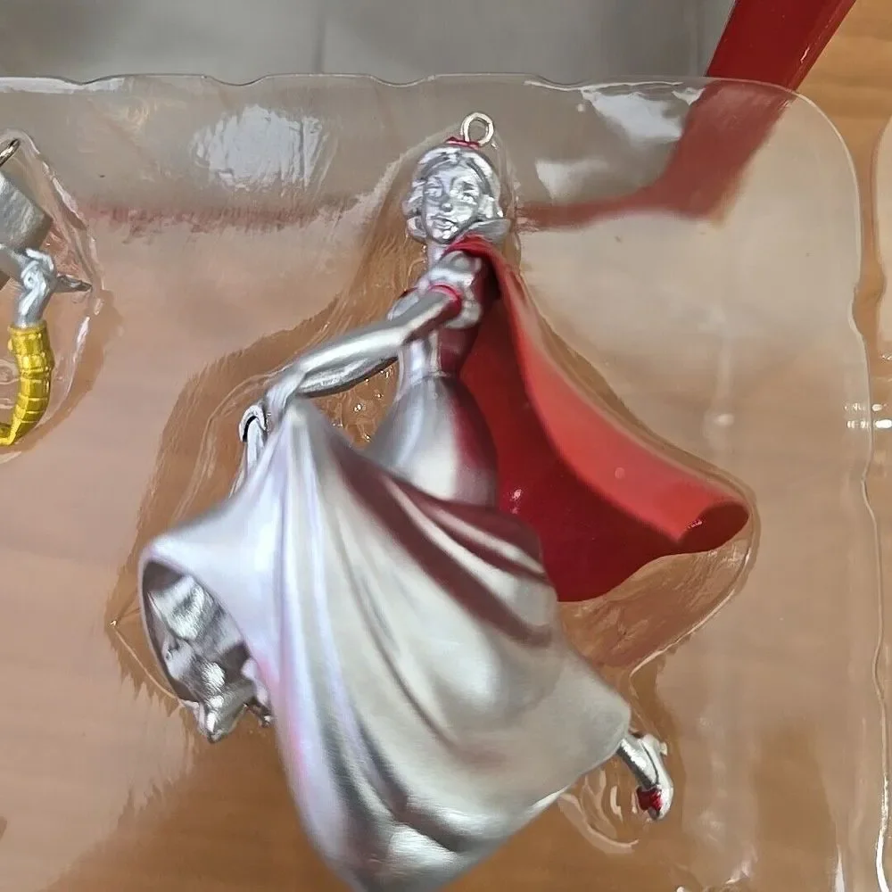 Hallmark Keepsake Ornament 2023 Pixar And Princesses Disney‎ 100 Years Of Wonder